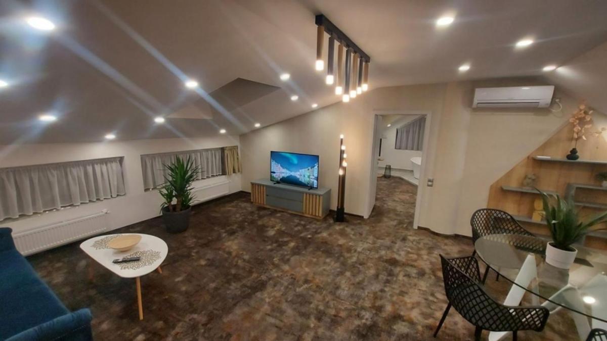 Hotel Stefani Sibiu Ngoại thất bức ảnh