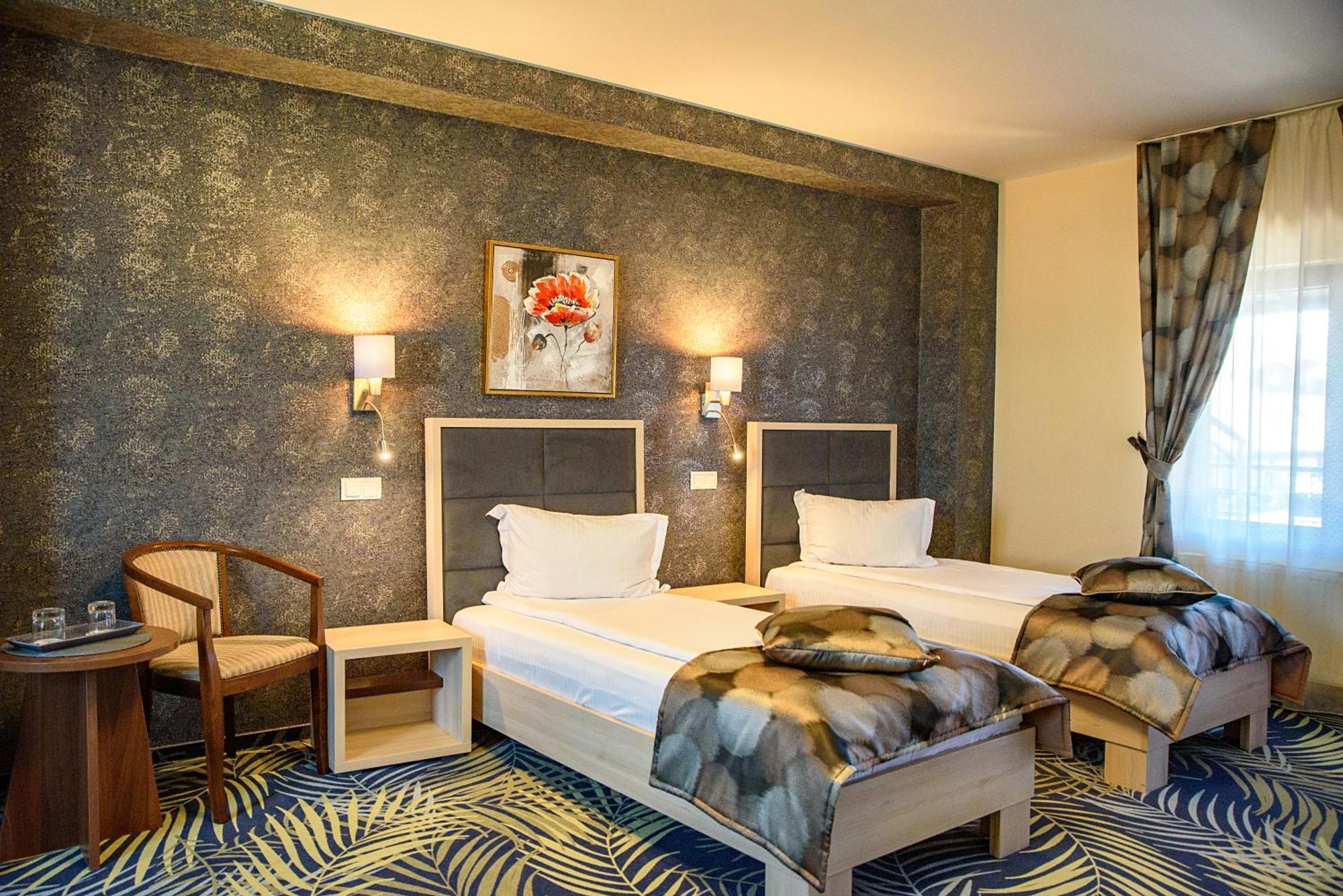 Hotel Stefani Sibiu Ngoại thất bức ảnh
