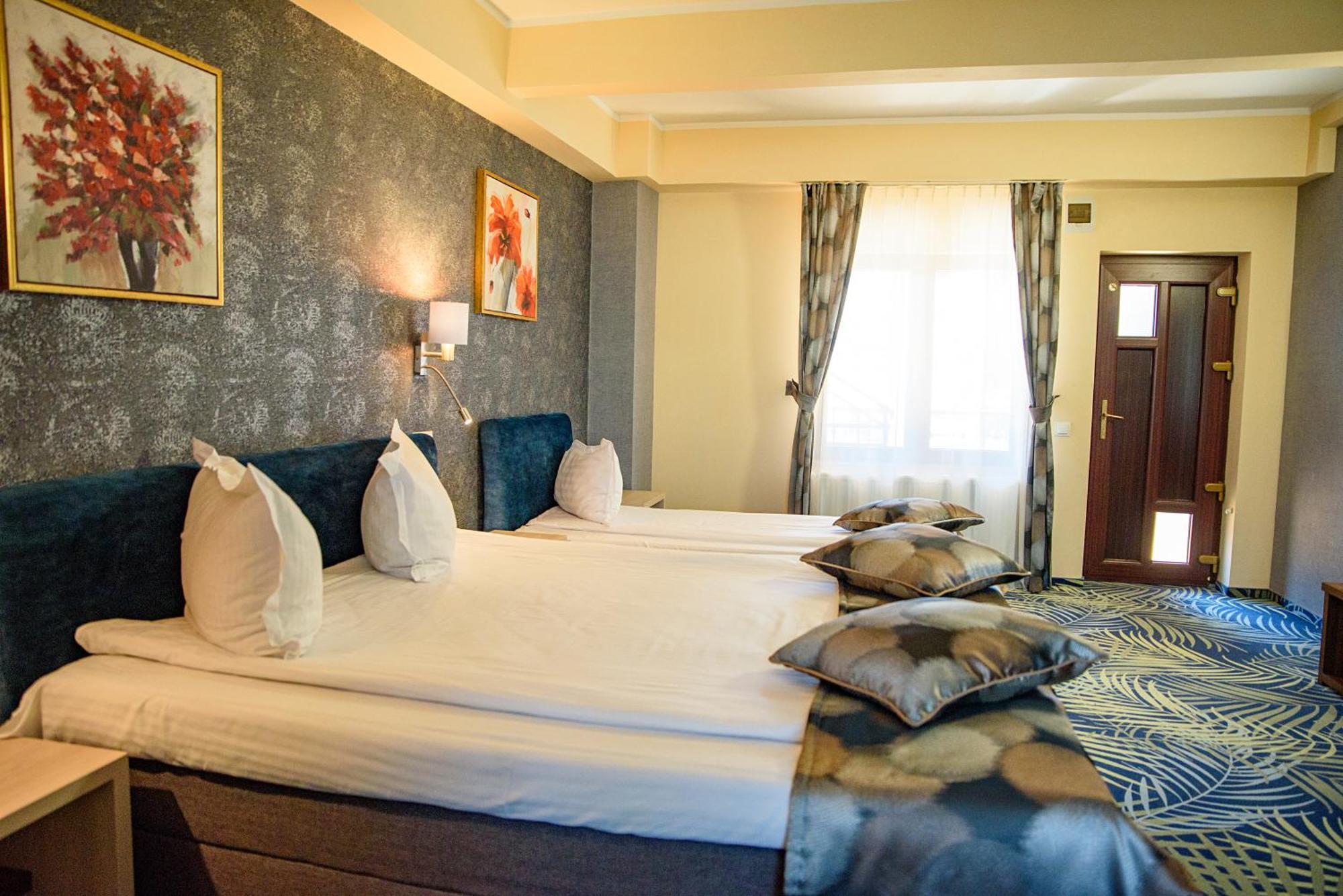 Hotel Stefani Sibiu Ngoại thất bức ảnh