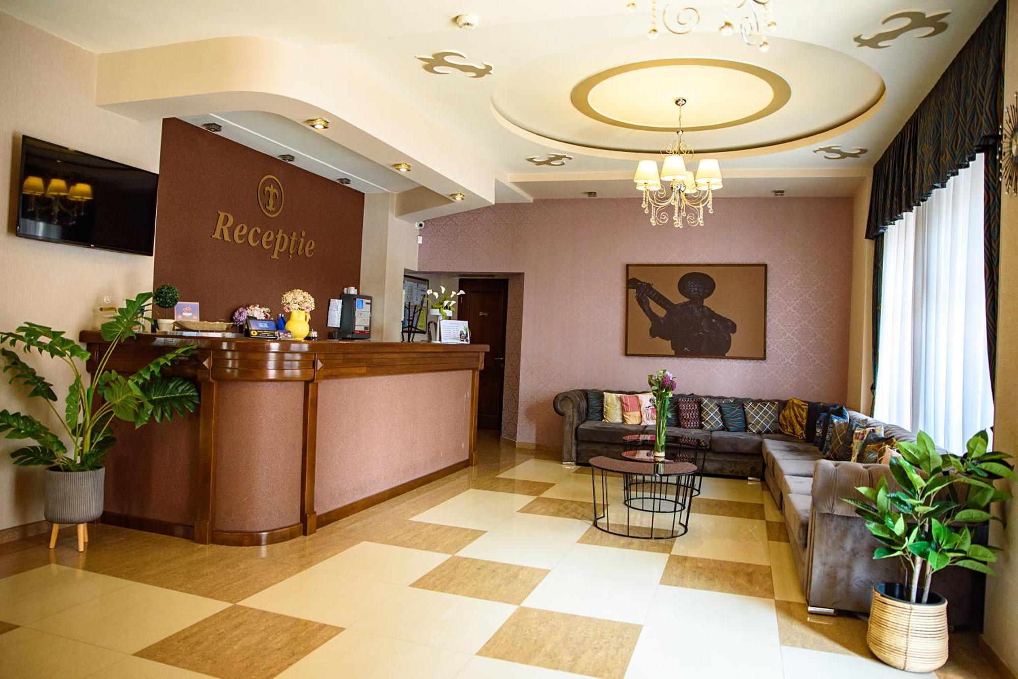 Hotel Stefani Sibiu Ngoại thất bức ảnh