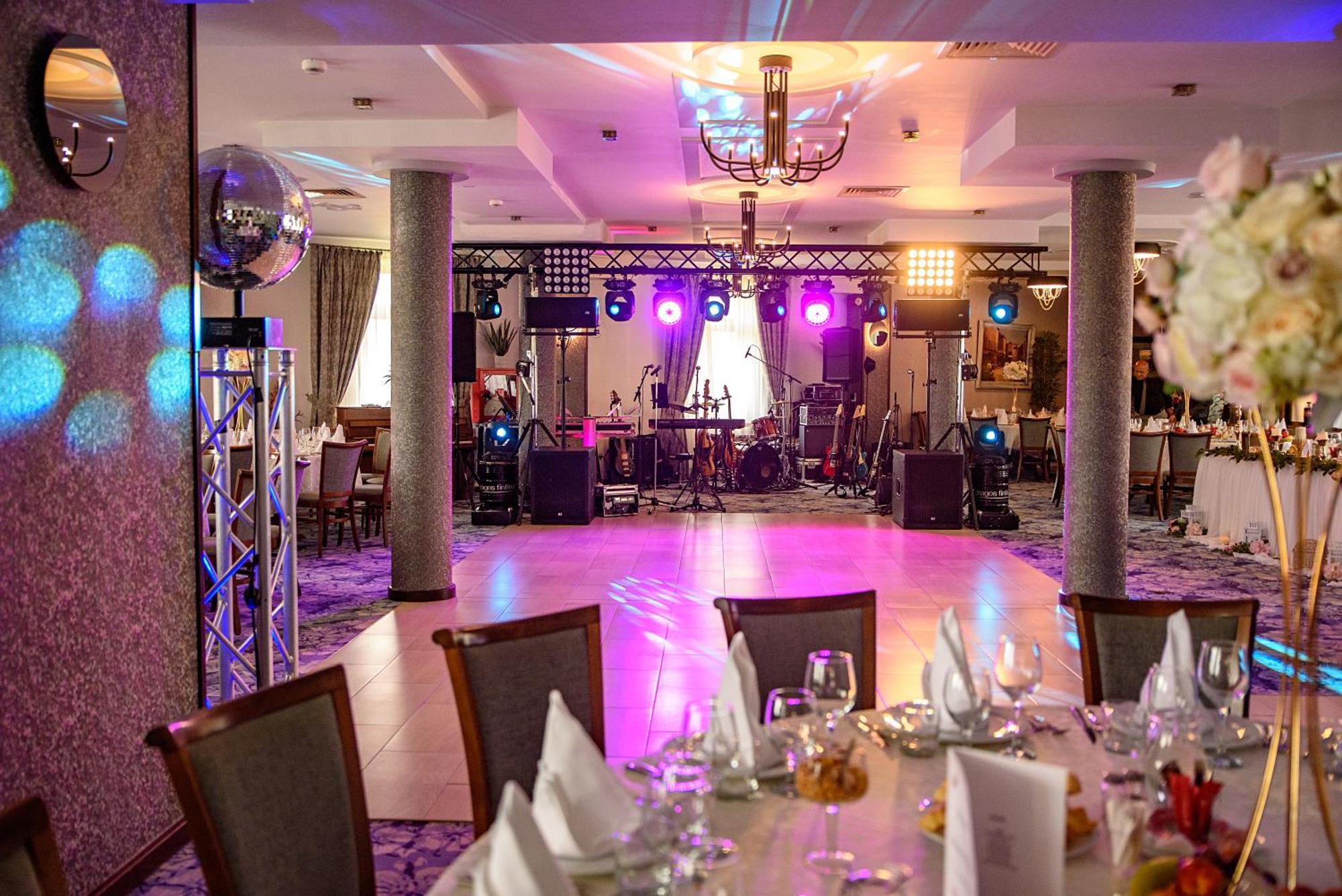 Hotel Stefani Sibiu Ngoại thất bức ảnh