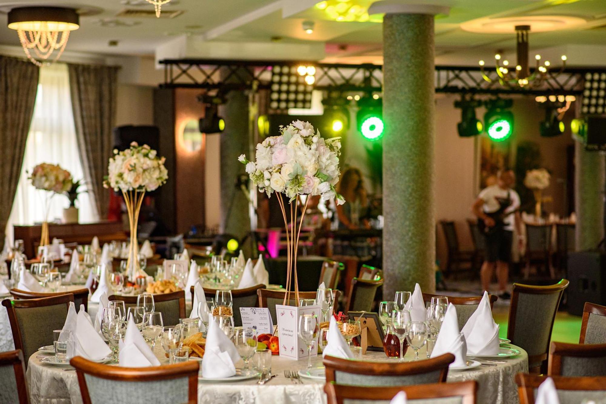 Hotel Stefani Sibiu Ngoại thất bức ảnh