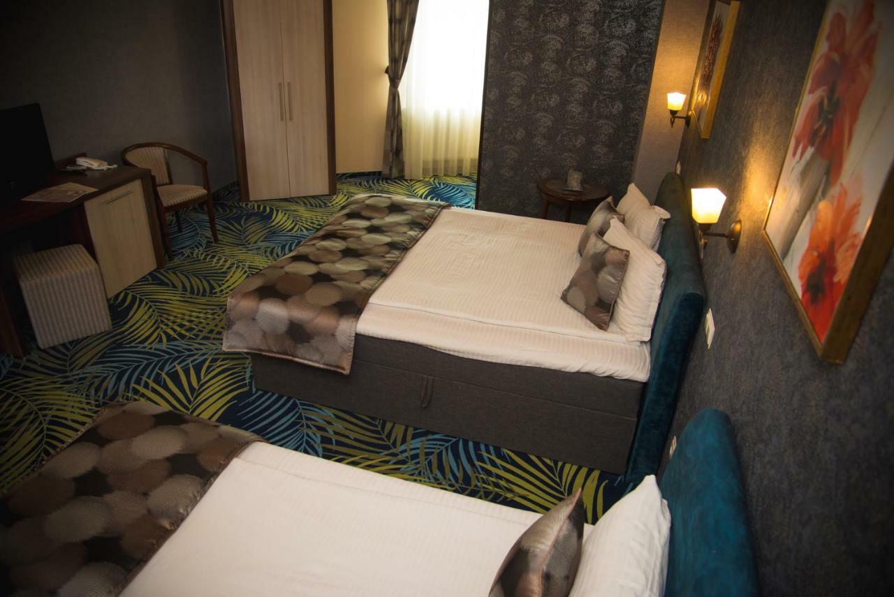Hotel Stefani Sibiu Ngoại thất bức ảnh