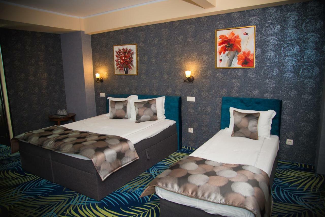 Hotel Stefani Sibiu Ngoại thất bức ảnh
