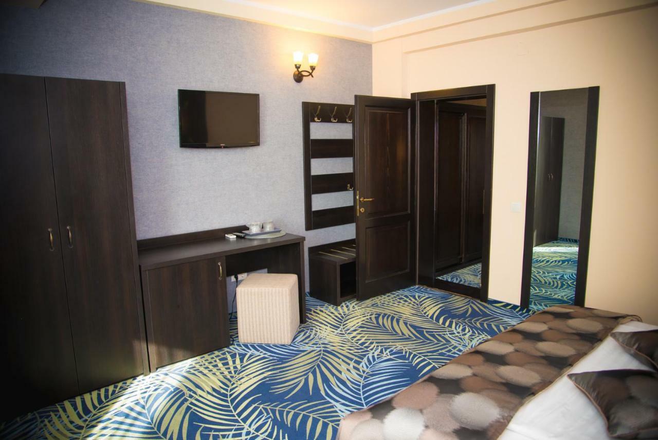 Hotel Stefani Sibiu Ngoại thất bức ảnh