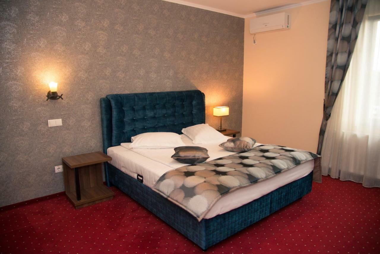 Hotel Stefani Sibiu Ngoại thất bức ảnh
